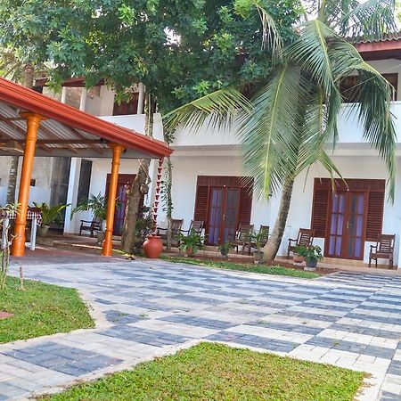 Tithira Guest House Mirissa Ngoại thất bức ảnh