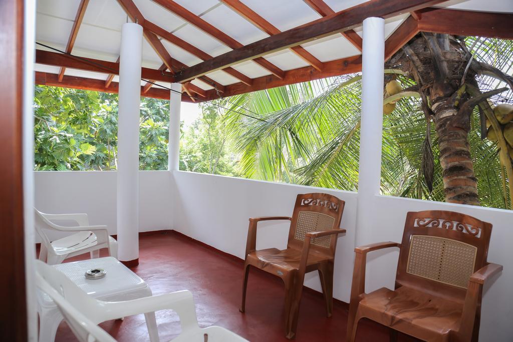 Tithira Guest House Mirissa Ngoại thất bức ảnh